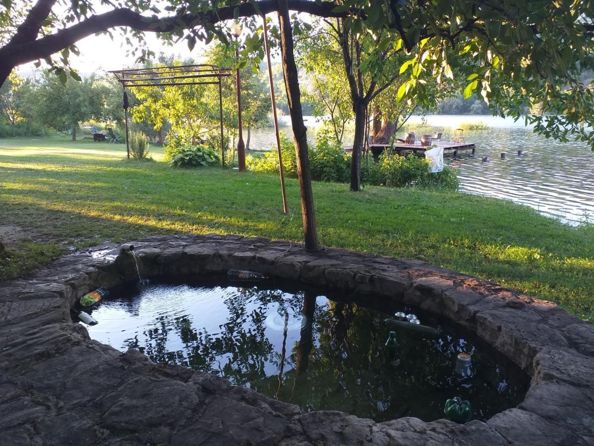 Konjic Lakeside Resort מראה חיצוני תמונה